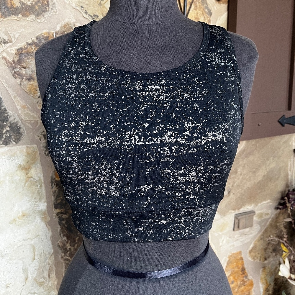 Kimberly C - Athletic Bra - Size Medium - black and silver